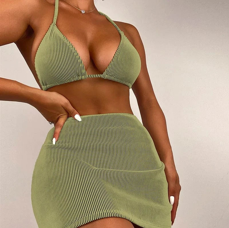 Ensemble Bikini Vert Côtelé avec Jupe - Style Moderne et Éclat Estival