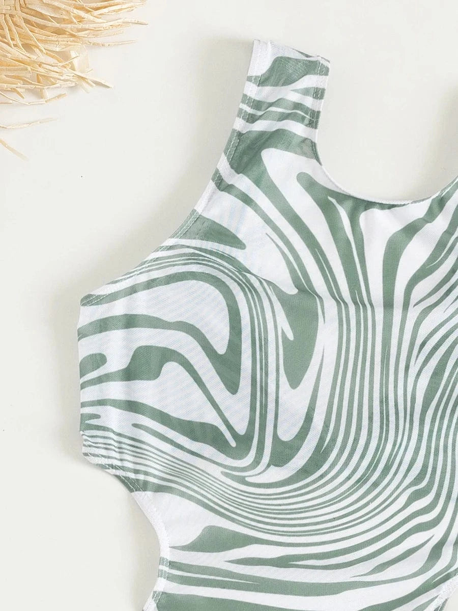 Ensemble Bikini Motif Vivant avec Robe de Bain Asymétrique - Élégance Moderne pour l'Été