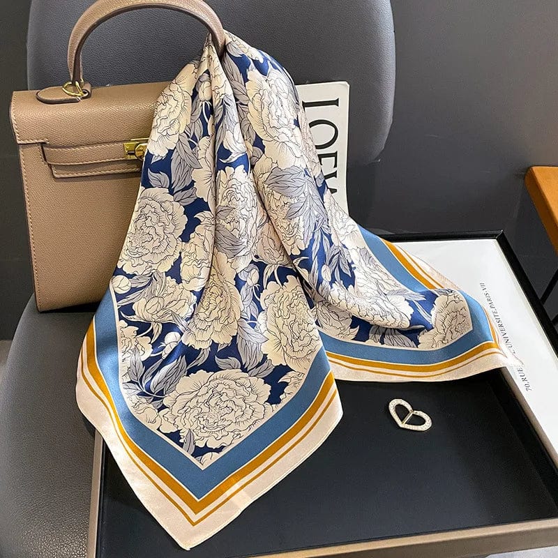 Carré 100% Soie Bleu Décoration Fleurs Femme
