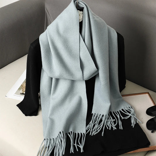 Echarpe Cachemire Bleu Glaçon Poudré - Foulard long uni, douceur veloutée et franges fines
