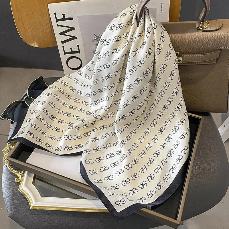 Carré 100% Soie – Carré de Soie Abeilles Premium