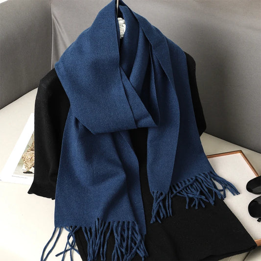 Echarpe Cachemire Bleu Minuit Velours – Longue 180 cm, Douce et Chaleureuse, Franges fines