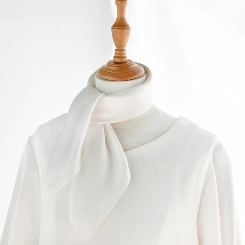 Bandana Blanc Luxueux en Soie