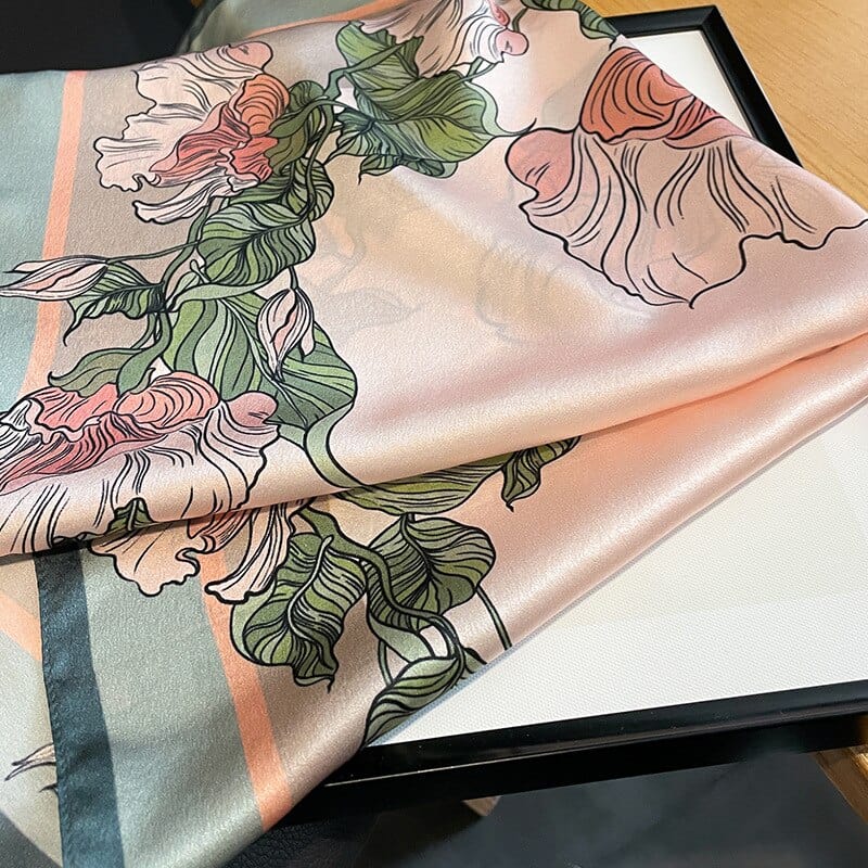 Carré 100% Soie Fleur Pivoine 70X70cm