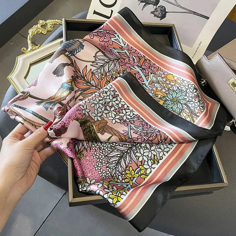 Carré 100% Soie - Foulard Boho Chic Rose Poudre 70x70cm