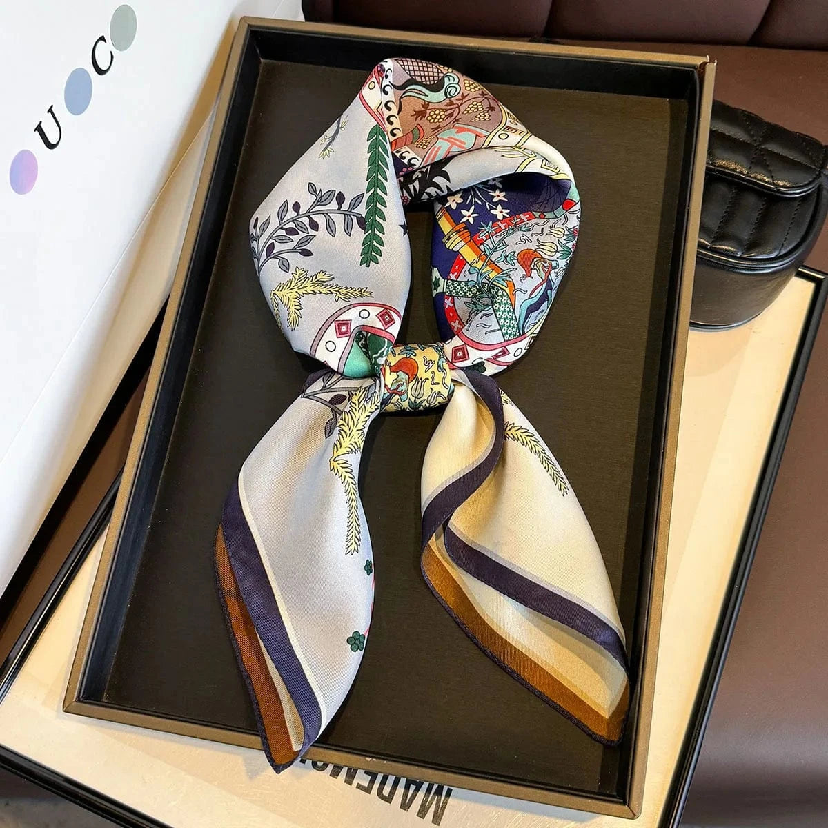 Carré 100% Soie foulard carré en soie femme double face 70x70cm