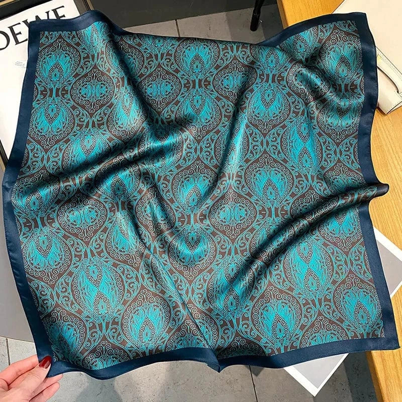 Carré 100% Soie Foulard carré en soie imprimé floral – Accessoire chic et léger