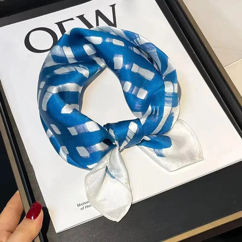 Carré 100% Soie - Foulard en Soie Imprimé Damier Bleu Cobalt 53x53cm