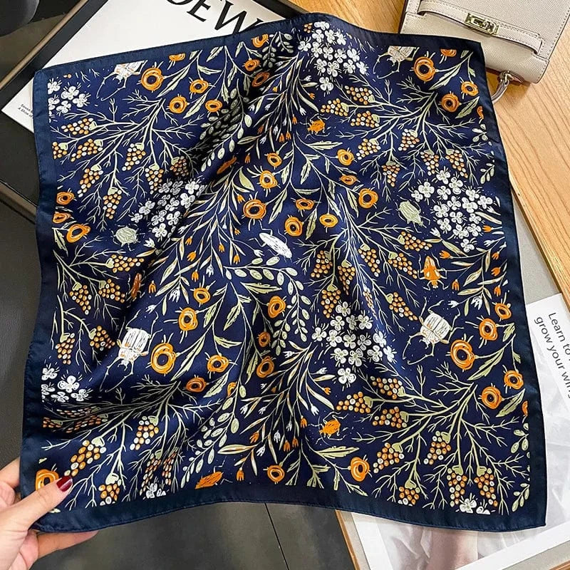 Carré 100% Soie - Foulard en Soie Motif Botanique Bleu Nuit 53x53cm