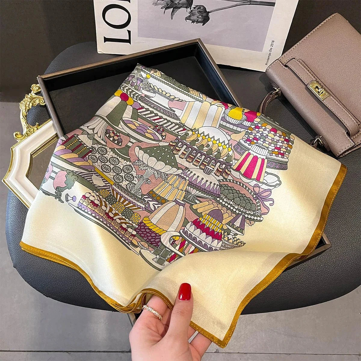 Carré 100% Soie Foulard imprimé floral luxueux – carré en soie chic et élégant 70x70cm