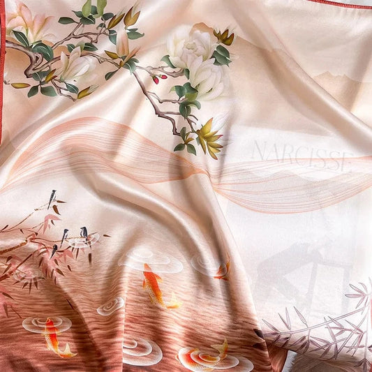 Carré 100% Soie - Foulard Jardin Oriental, Motif Koï et Botanique Zen 70x70cm