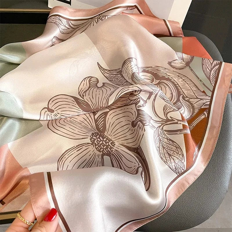 Carré 100% Soie – Imprimé géométrique Luxe pour un look chic et élégant 70x70cm