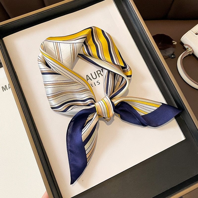 Carré 100% Soie Motif Triangle Moderne Femme Jaune / Bleu / 53x53cm