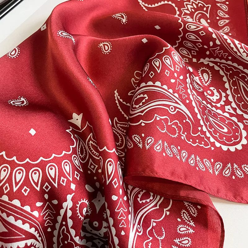 Carré 100% soie naturelle rouge style bandana vintage 53x53cm