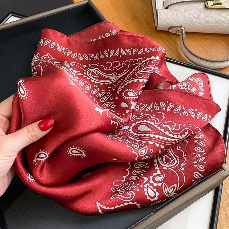 Carré 100% soie naturelle rouge style bandana vintage 53x53cm