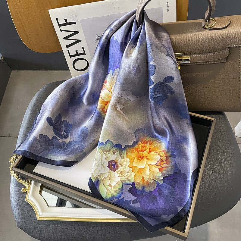 Carré 100% Soie Nuage de Pivoines 68x68cm