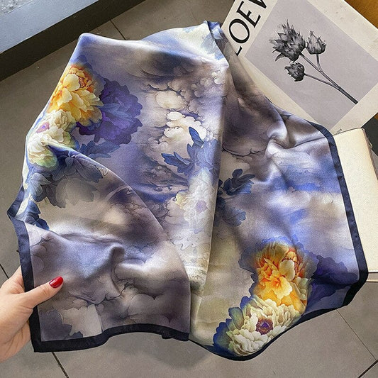 Carré 100% Soie Nuage de Pivoines 68x68cm