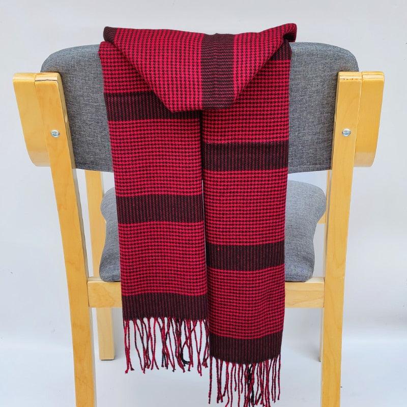 Écharpe en cachemire avec motifs carreaux subtils Rouge