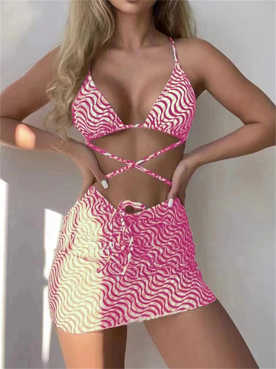 Ensemble Bikini Avec Jupe Drapée - Motif Abstrait Violet et Blanc : Style & Confort Assurés Rose / S