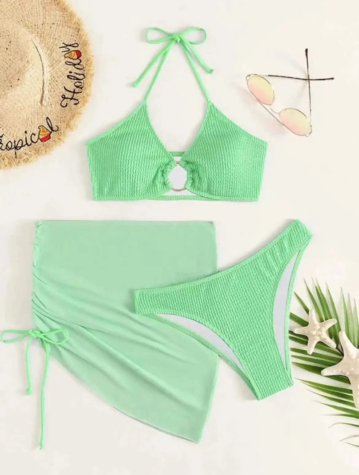 Ensemble Bikini & Robe Noir Élégant : Style Sophistiqué pour la Plage & Au-delà