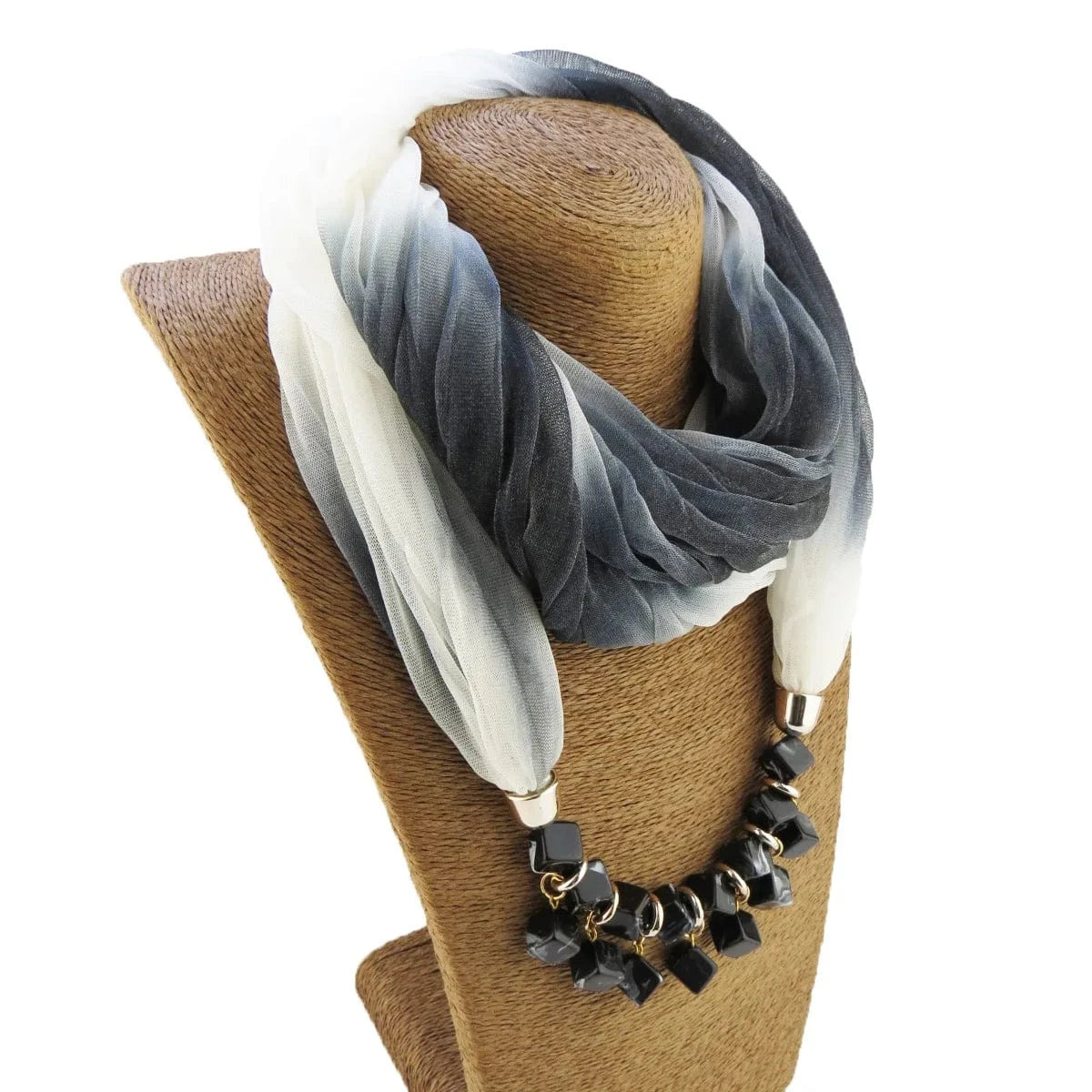 Foulard Bijou avec Collier Intégré – Élégance Bohème et Décolleté Raffiné