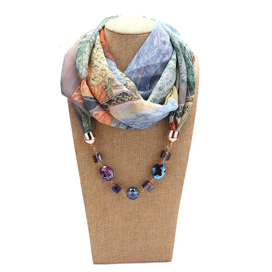 Foulard Bijou Collier Intégré – Écharpe avec collier long intégré et perles Gris
