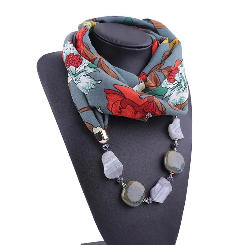 Foulard Bijou Collier Intégré – Imprimé Botanique Graphique Gris/Rouge