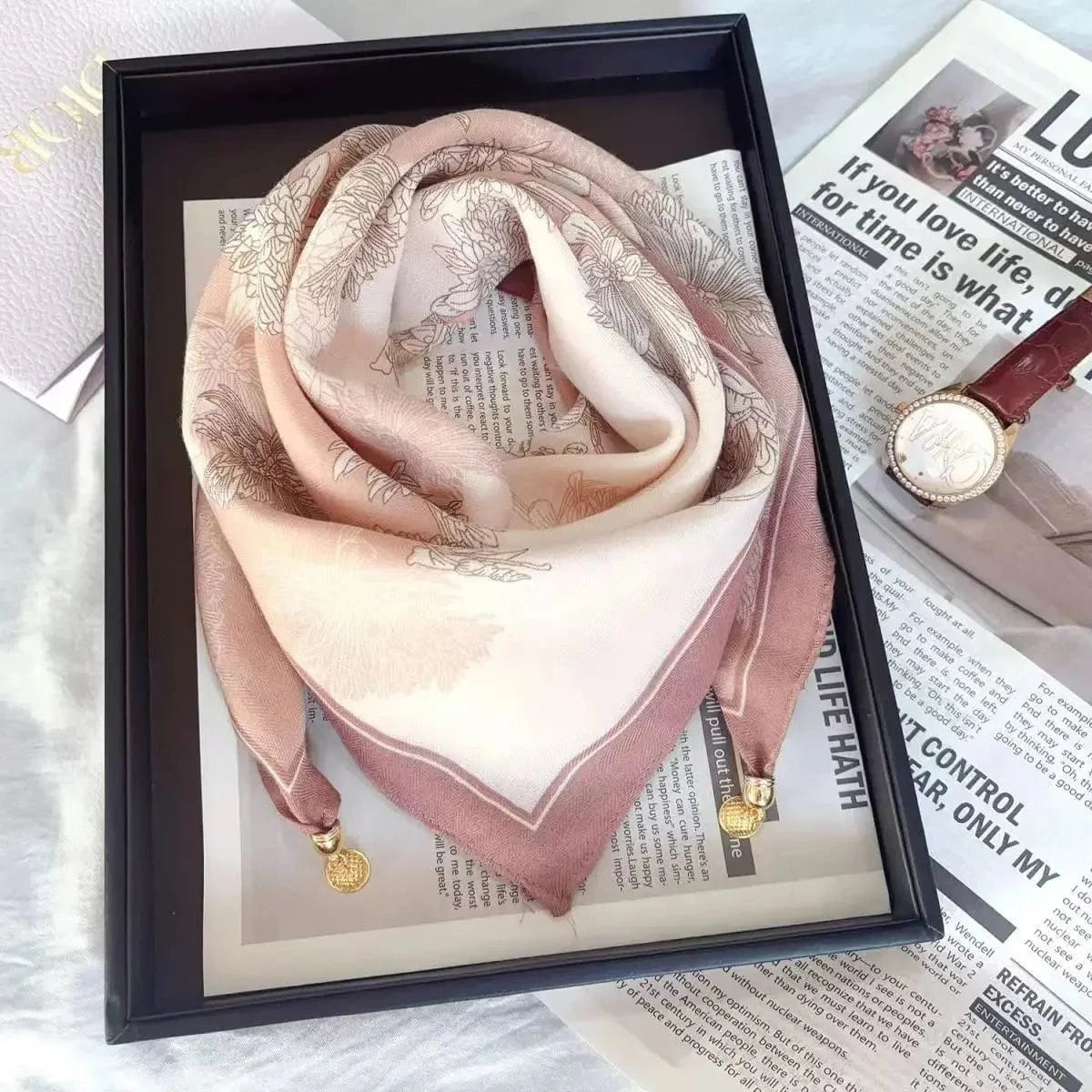 Foulard Bijou imprimé floral - médaille pendante Rose