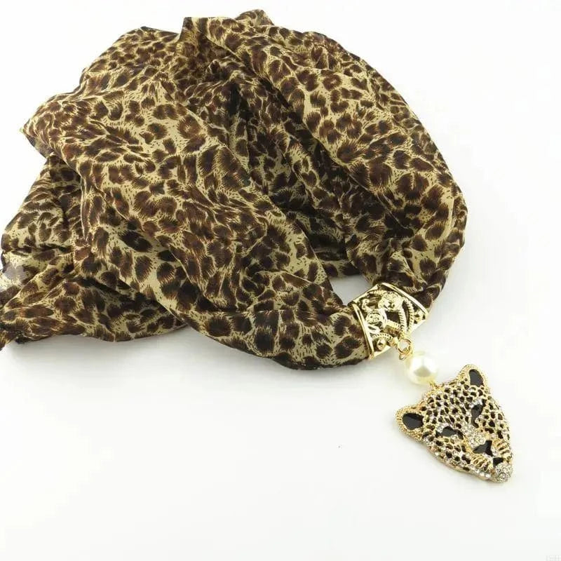 Foulard Bijou Léopard Pendentif
