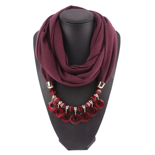 Foulard Bijou Plastron - Look chic avec collier intégré