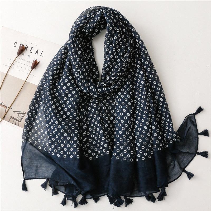 Foulard en coton avec motifs ronds rouges ou noirs. 8