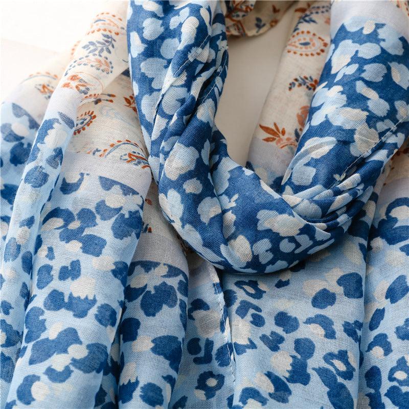 Foulard En Coton Bande Bleue et Blanche avec Motifs