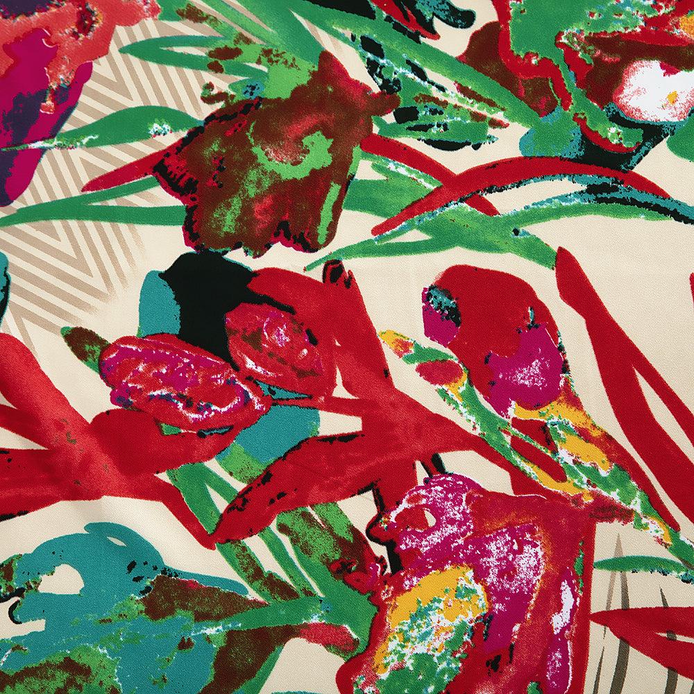Foulard en soie à motif floral