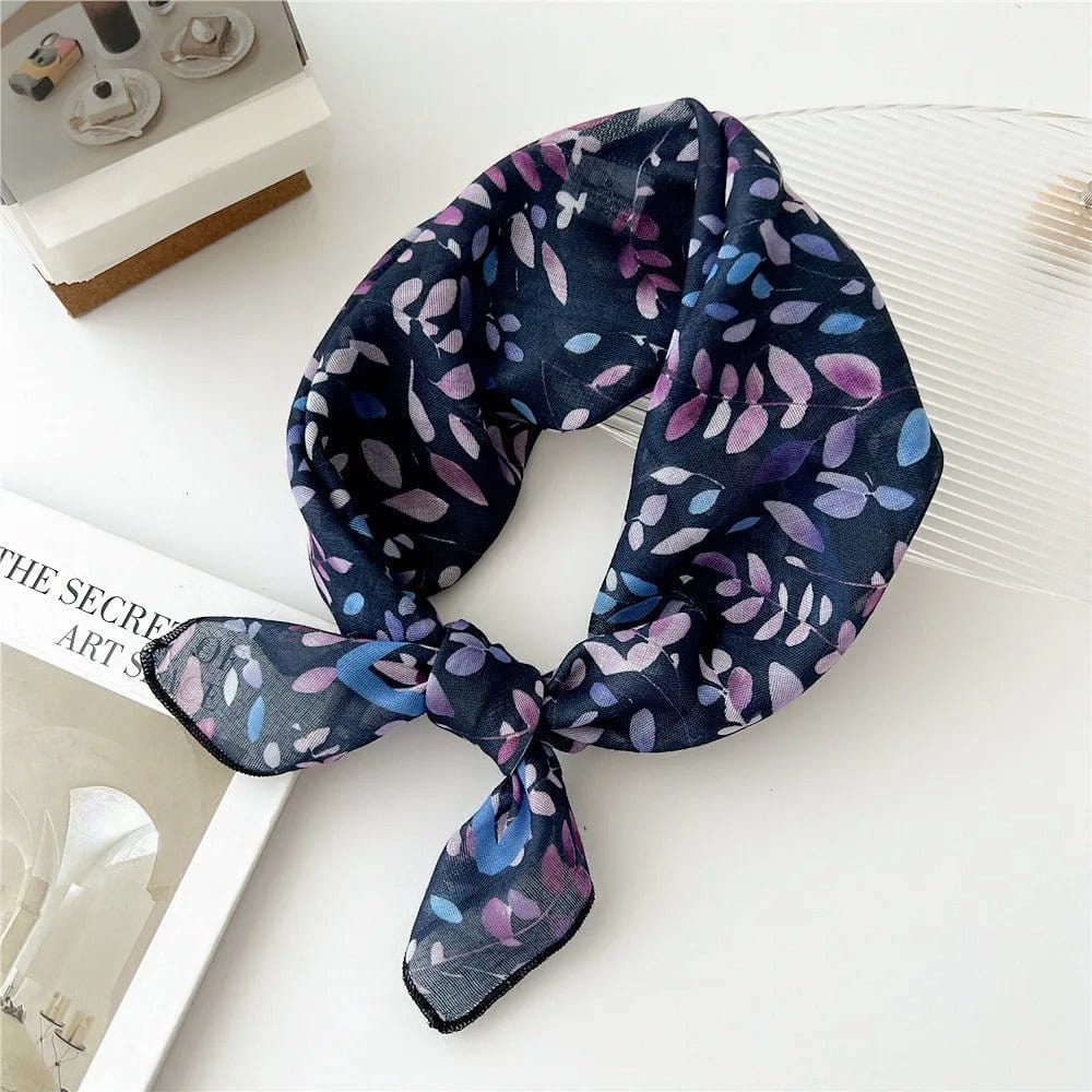 Foulard Fillette Élégant avec Motif Floral Bleu