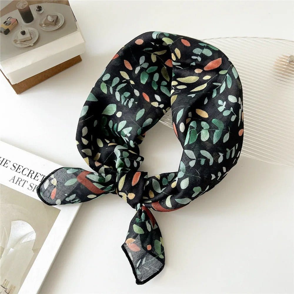 Foulard Fillette Élégant avec Motif Floral Noir