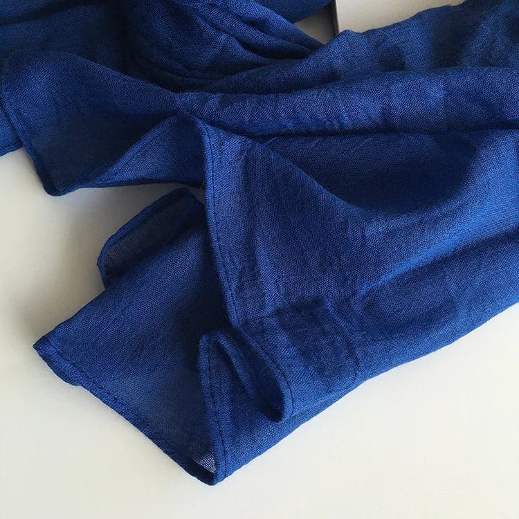 Foulard Bleu Saphir Monochrome