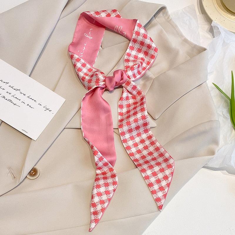 Foulard Rose Bande Carreaux