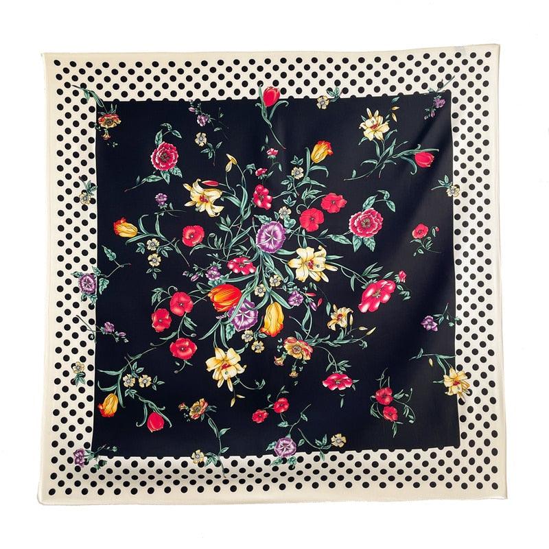 Foulard Serenity : Sergé avec motifs floraux et pois Noir