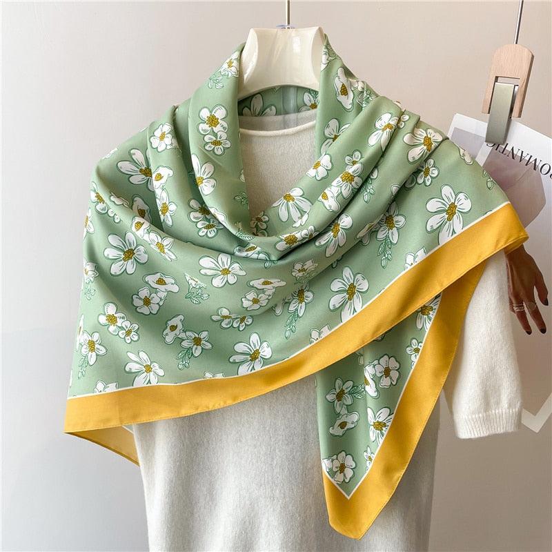 Foulard vintage en sergé fleuri Vert