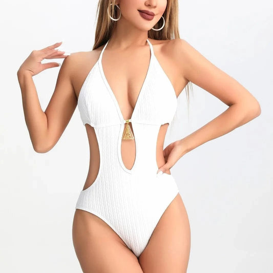 Maillot de Bain 1 Pièce avec Découpes Élegantes et Détails Dorés