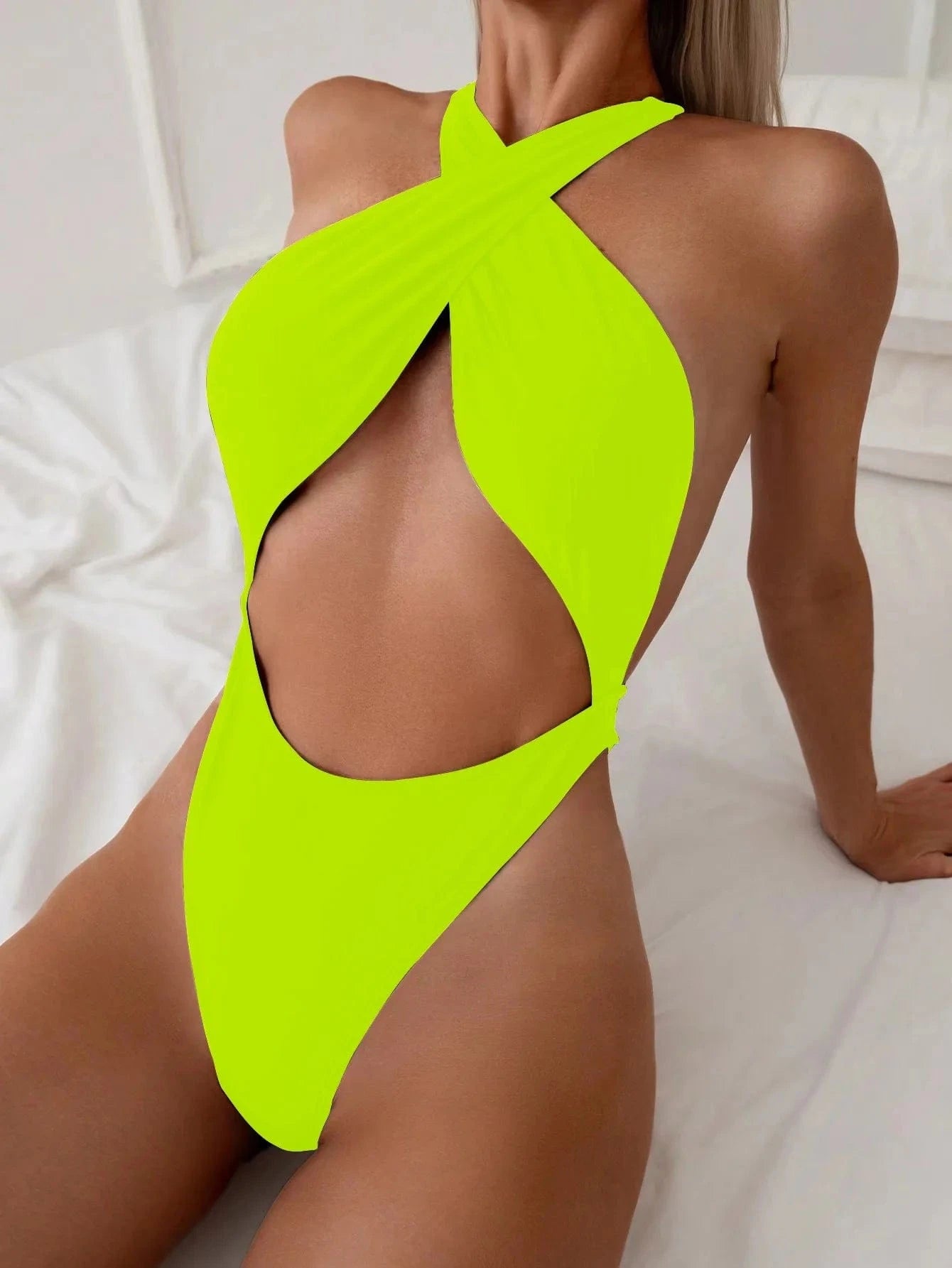 Maillot de Bain Une Pièce Échancré à Encolure Croisée pour Élégance Inégalée Vert Fluo / XS