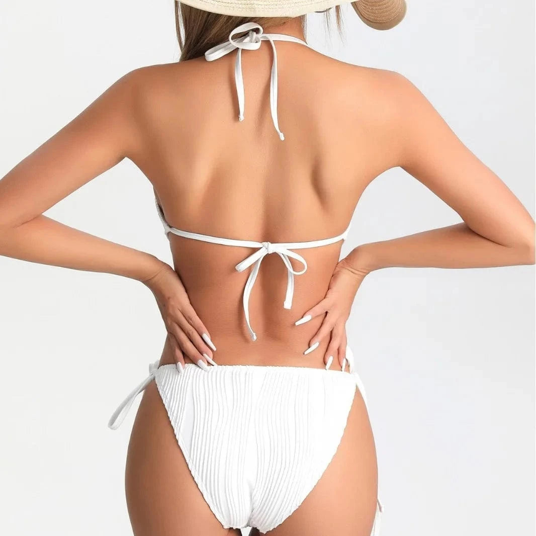 Maillot de Bain Une Pièce Texturé Blanc Moderne - Élégance Intemporelle pour la Plage