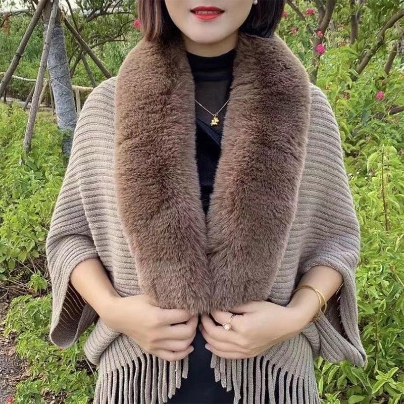 Poncho en cachemire et fausse fourrure Luxe & Style