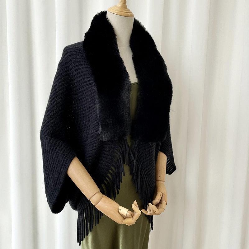 Poncho en cachemire et fausse fourrure Luxe & Style Noir