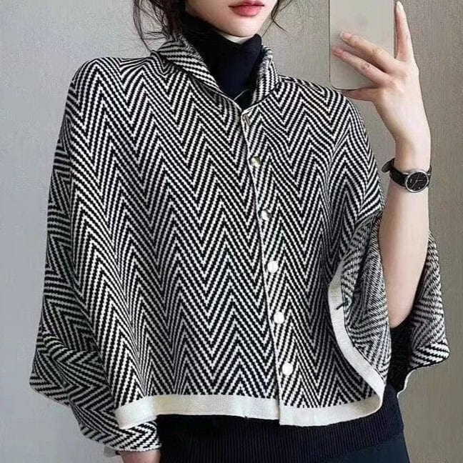 Poncho en laine noir et blanc motif optique - Collection So Chic