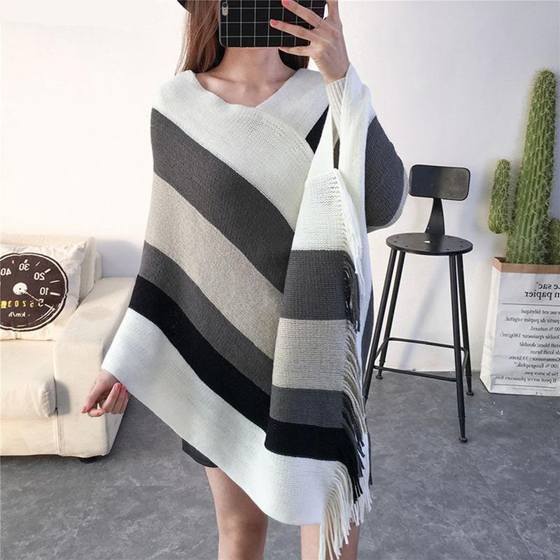 Poncho Touché Luxe en Cachemire avec Bande de Couleurs