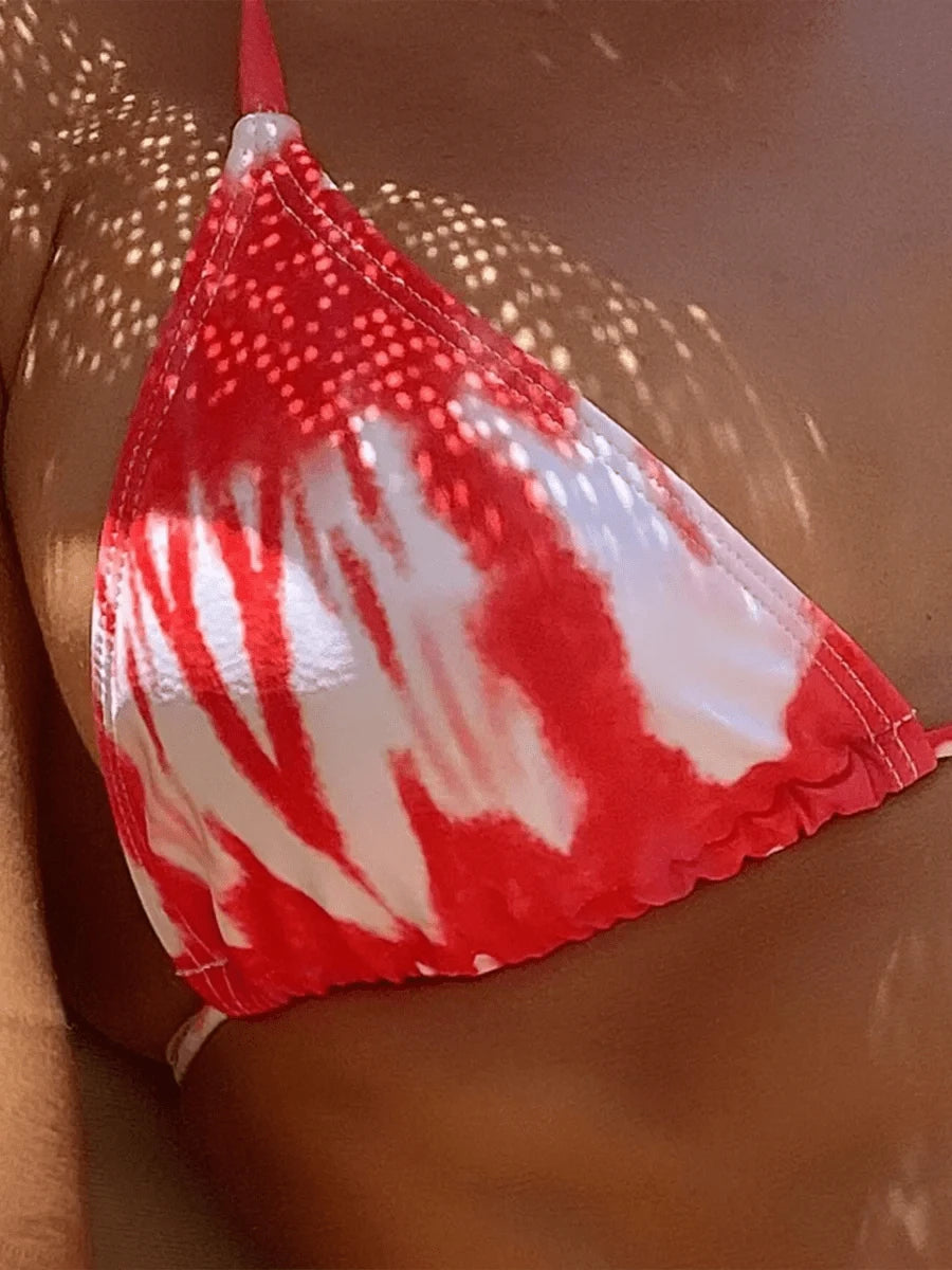 Robe de Plage Tie-Dye Rouge Élégance Été : Style et Confort Pour Vos Journées ensoleillées