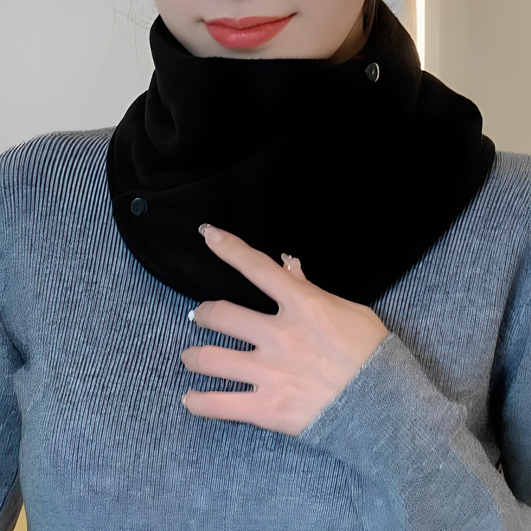 Snood doux avec boutons assortis Noir